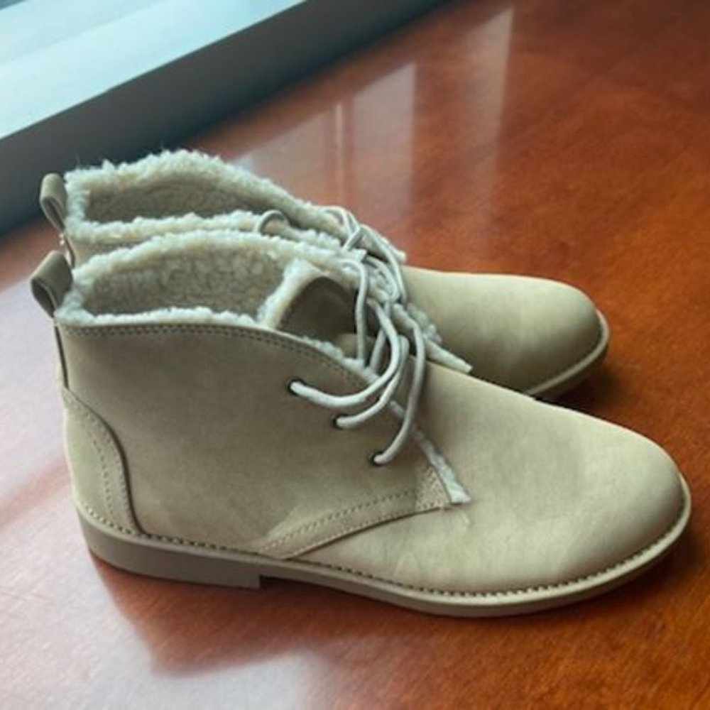 NWOT size 8/12 fleece lined